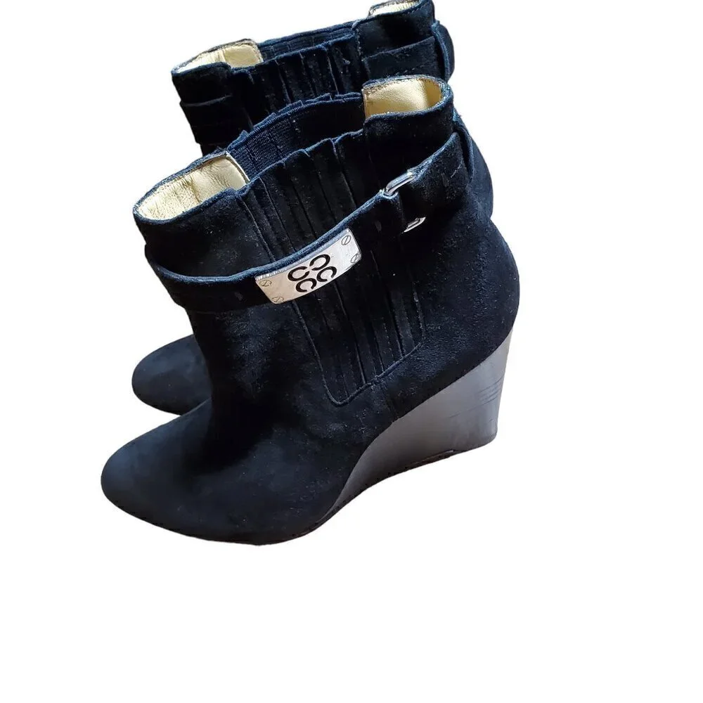 Coach Letty Suede Ankle Wedge Heel Boots Bootie Metal Logo Black Womens‎ 7.5 B